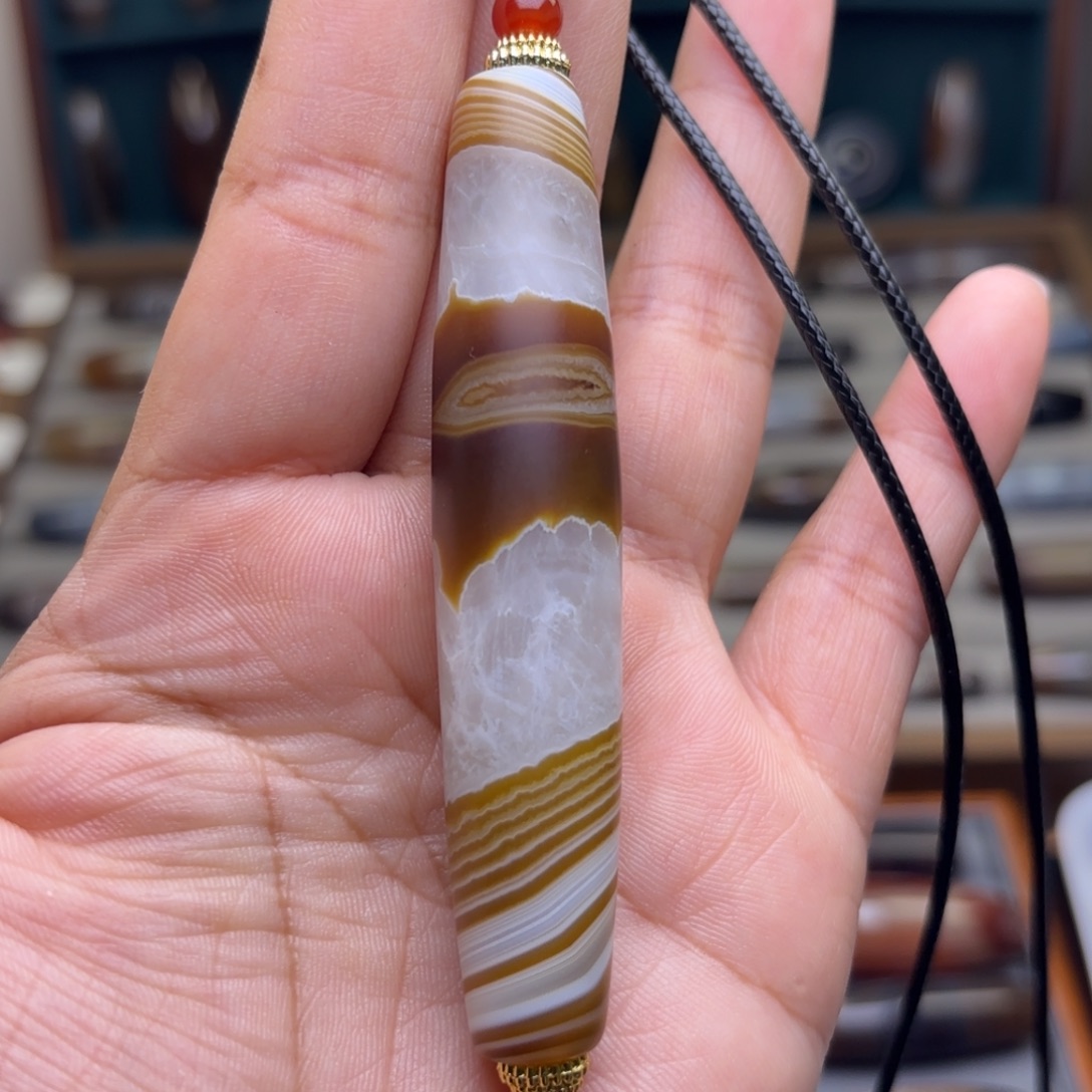 w***丶玛瑙/玉髓未镶嵌颈饰