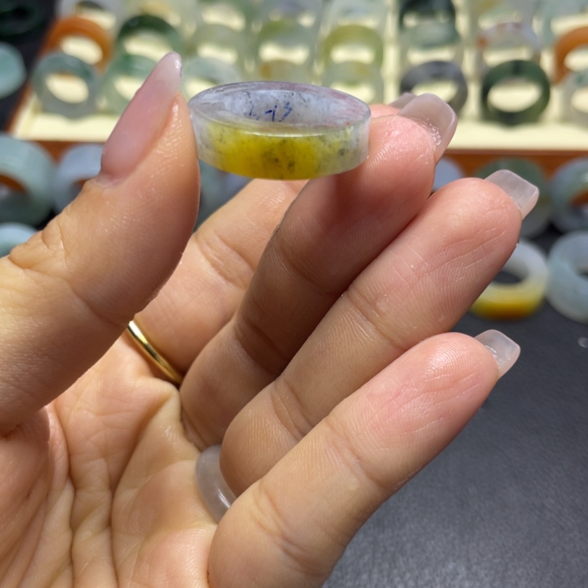 【闪购商品】定制翡翠未镶嵌天然翡翠