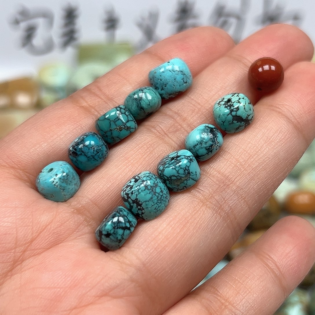 蜡***新南红玛瑙未镶嵌珠宝奇石