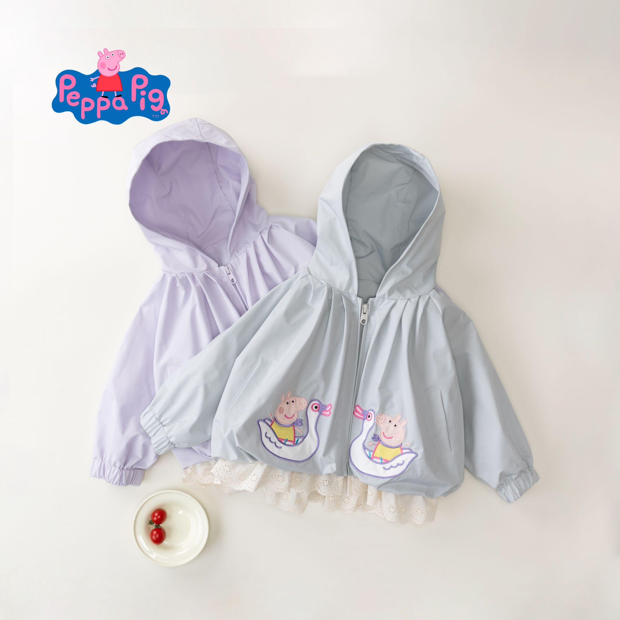 Peppapig/小猪佩奇儿童时尚外套男女童可爱风秋季连帽甜美冲锋衣