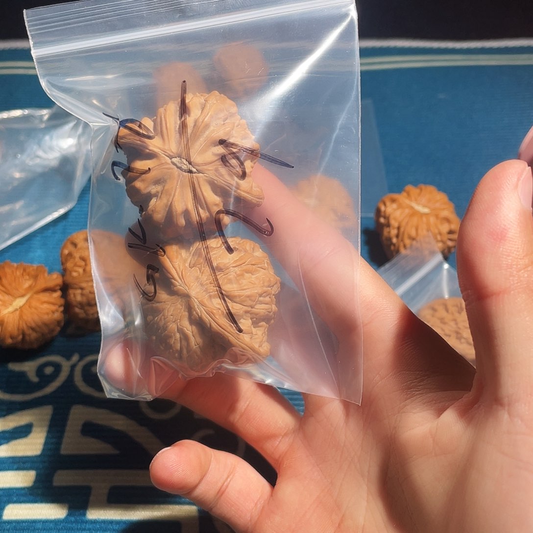 文玩核桃吊坠G***8磨盘