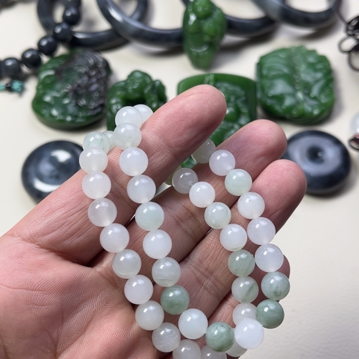 【闪购商品】石英质玉手链未镶嵌