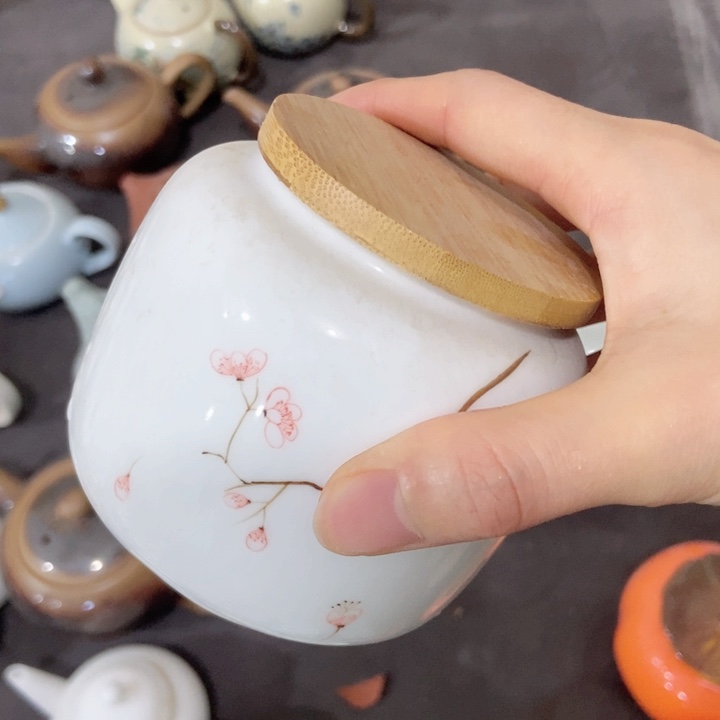 茶具微瑕，介意勿拍