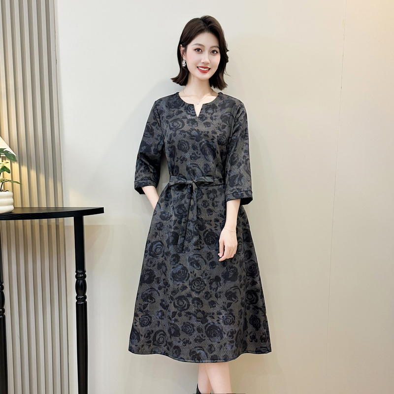 碧落轻纱裙  时尚轻奢亲肤透气中长款连衣裙条纹气质显瘦