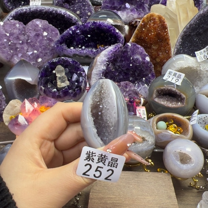 未镶嵌大型摆件（非配饰）紫晶252