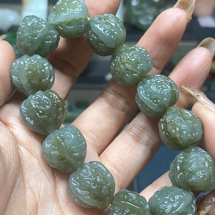 和田玉手串未镶嵌