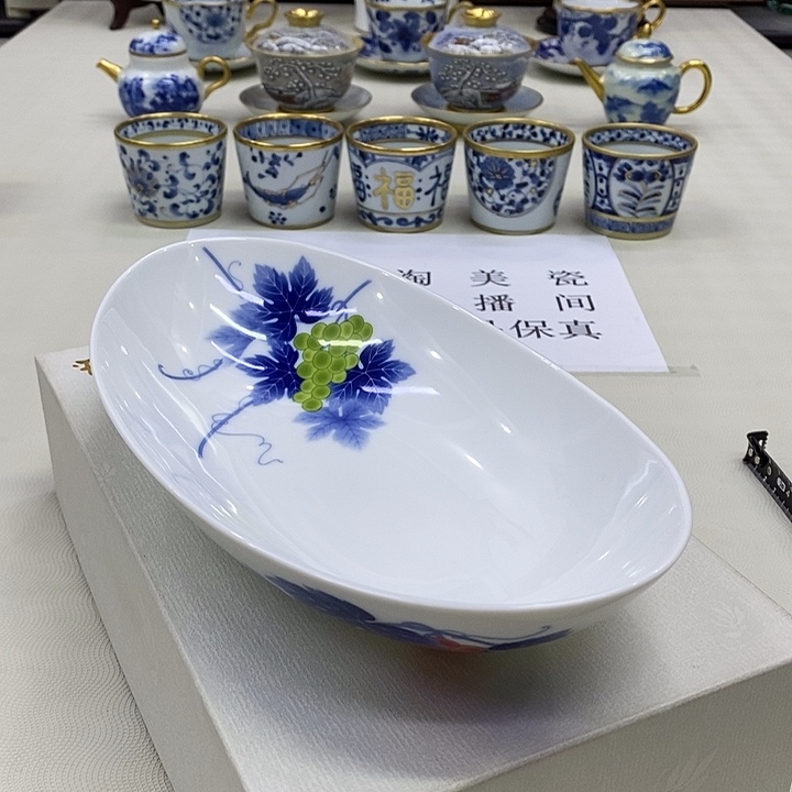 摆件进口瓷器香兰社