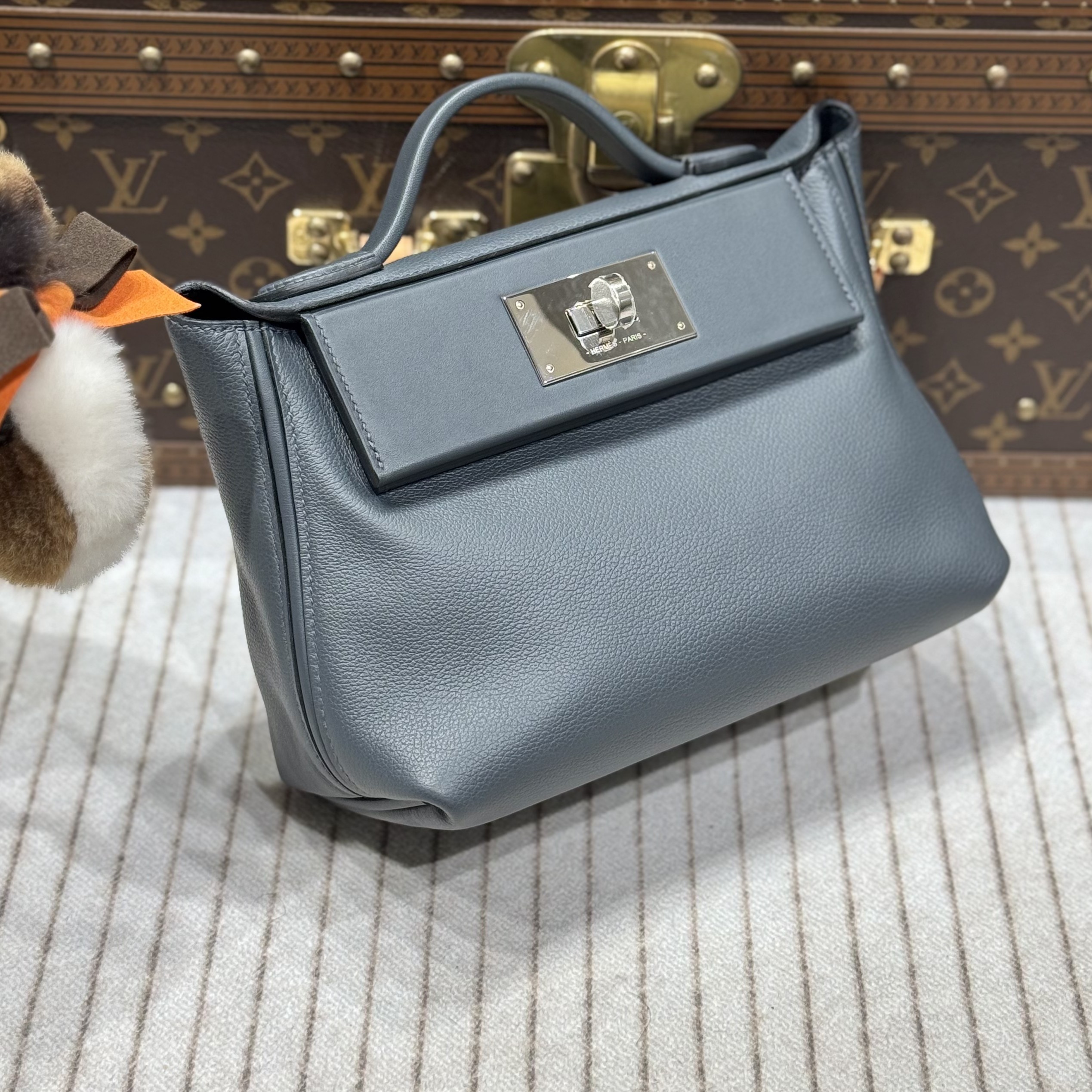 全新未使用 Hermes/爱马仕 贝贝/w刻/雾霾灰内拼黑色mini2424包