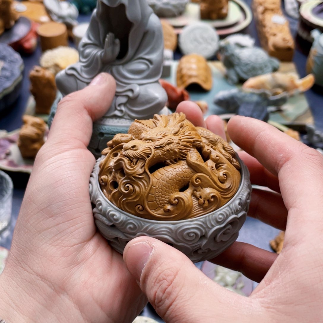 大***^香炉两个手工雕刻