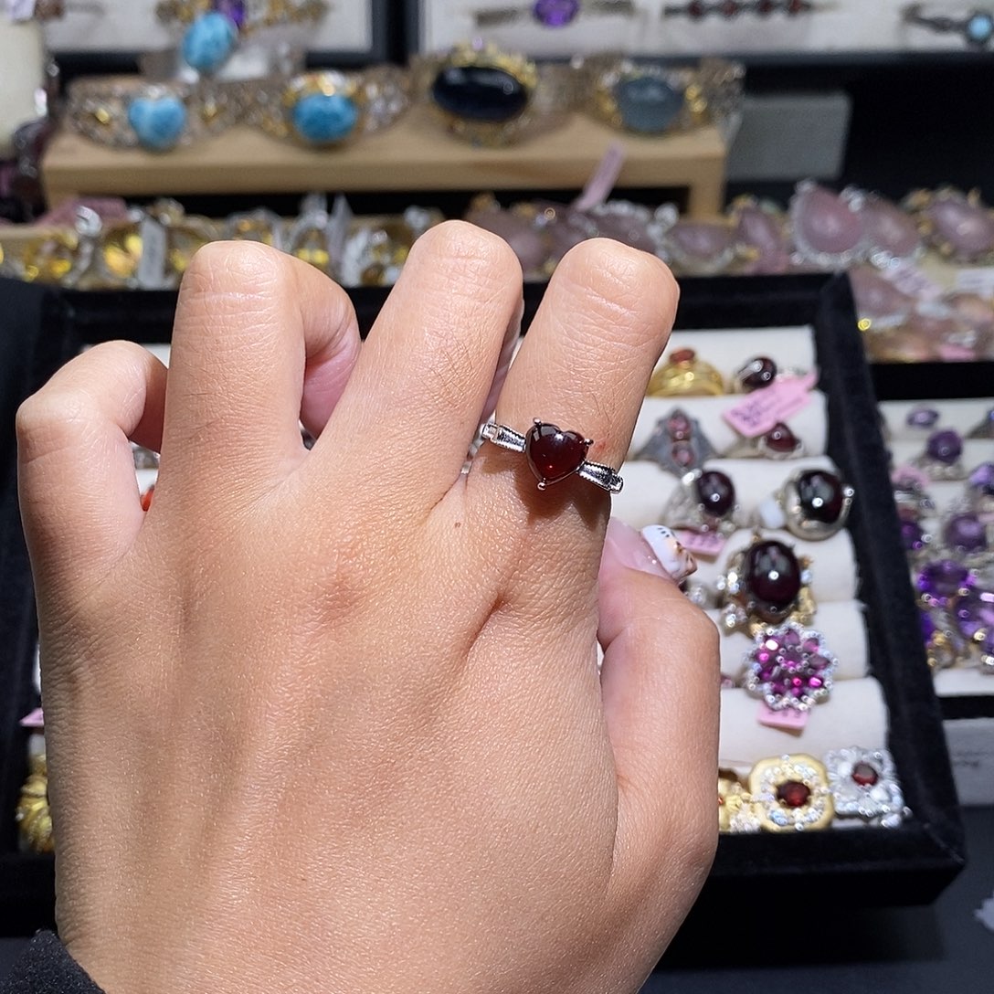 ·***о银S925镶嵌烟晶戒指