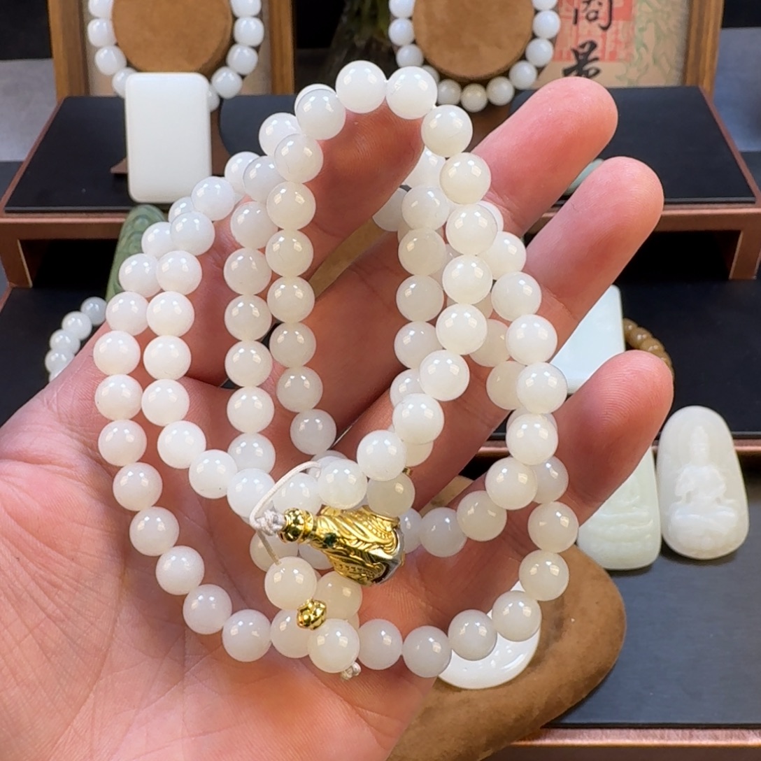 和田玉未镶嵌项链