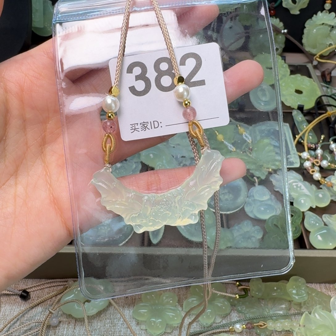 蛇纹石玉项链未镶嵌