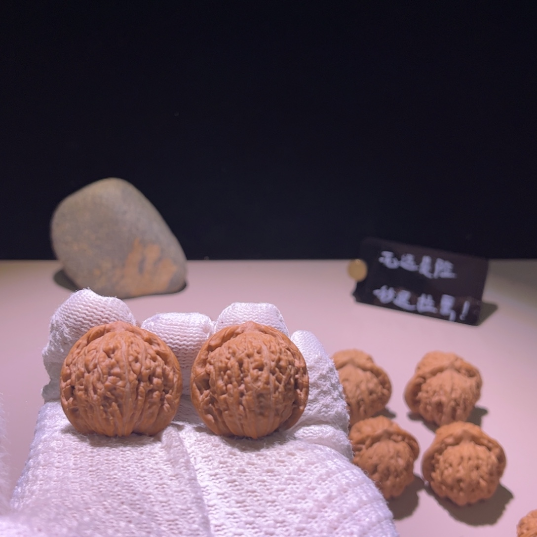 了***导吊坠文玩核桃32四座楼