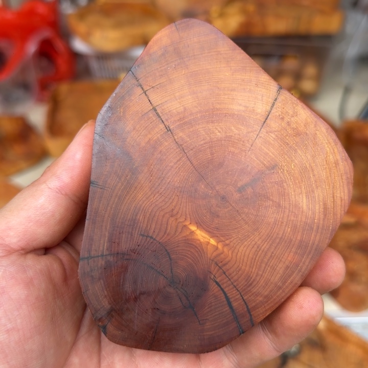 柏木（崖柏）其他陈华品香崖柏有裂2号