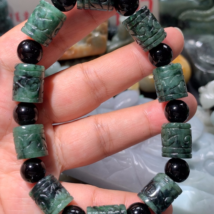 翡翠未镶嵌颈饰保真天然A货翡翠