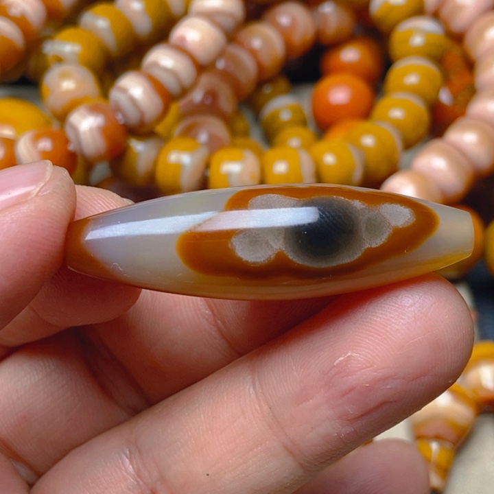 玛瑙/玉髓未镶嵌吊坠