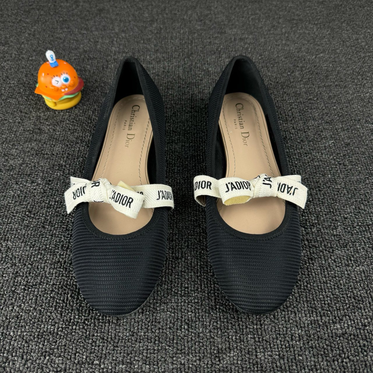 95新 DIOR/迪奥 徽标芭蕾舞鞋 尺码：38.5码HB1581