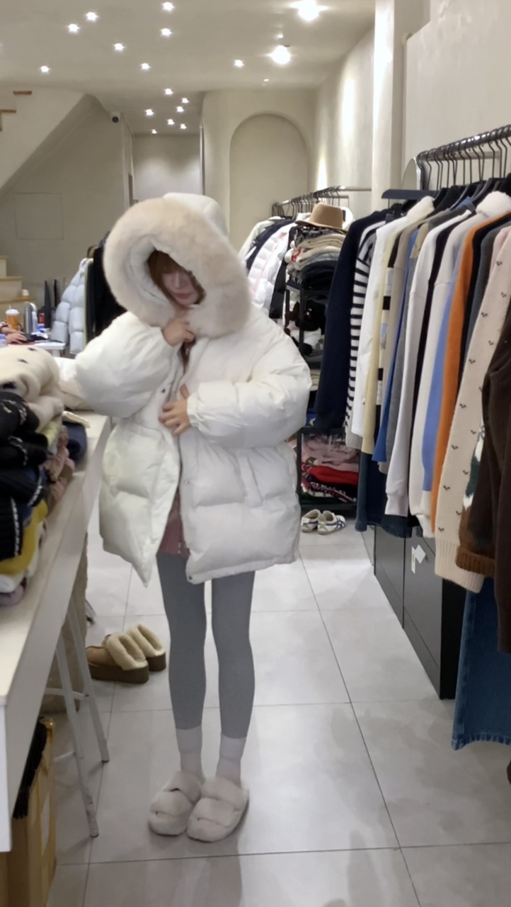 糖果少女狐狸毛领可拆卸新国标中长款羽绒服外套 3383