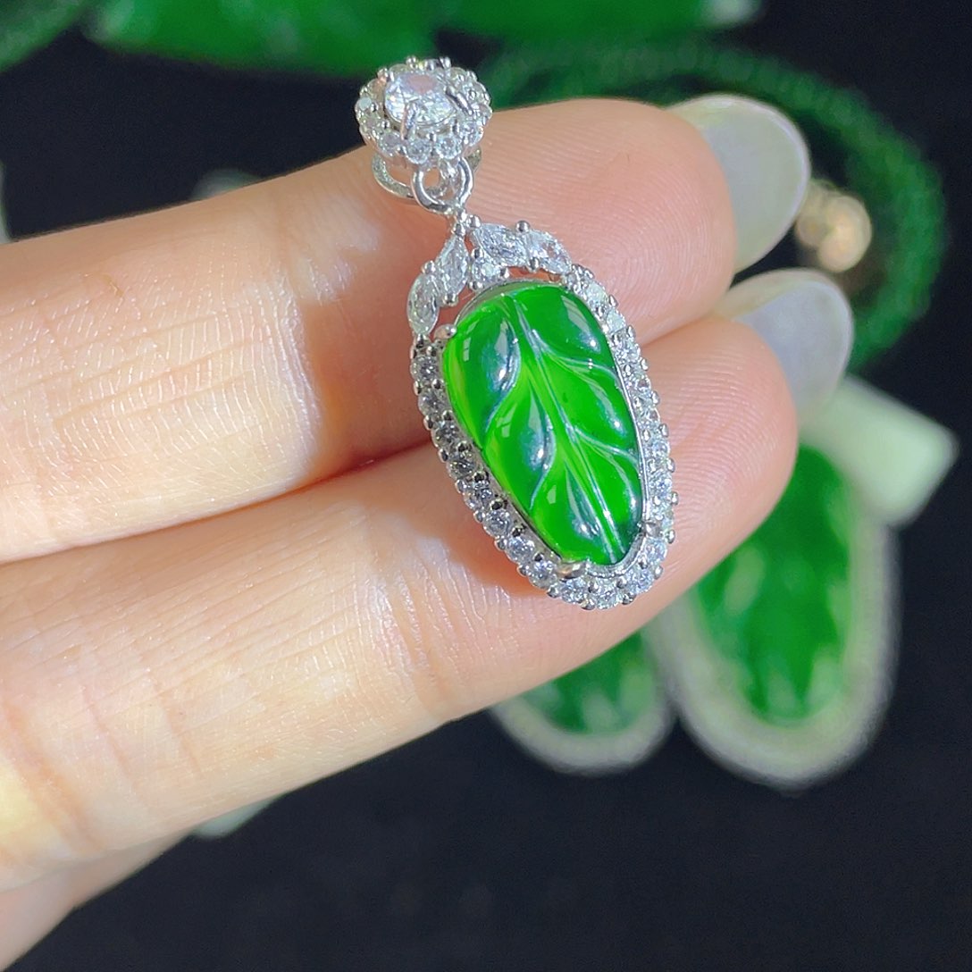 翡翠吊坠(不含链)银S925镶嵌