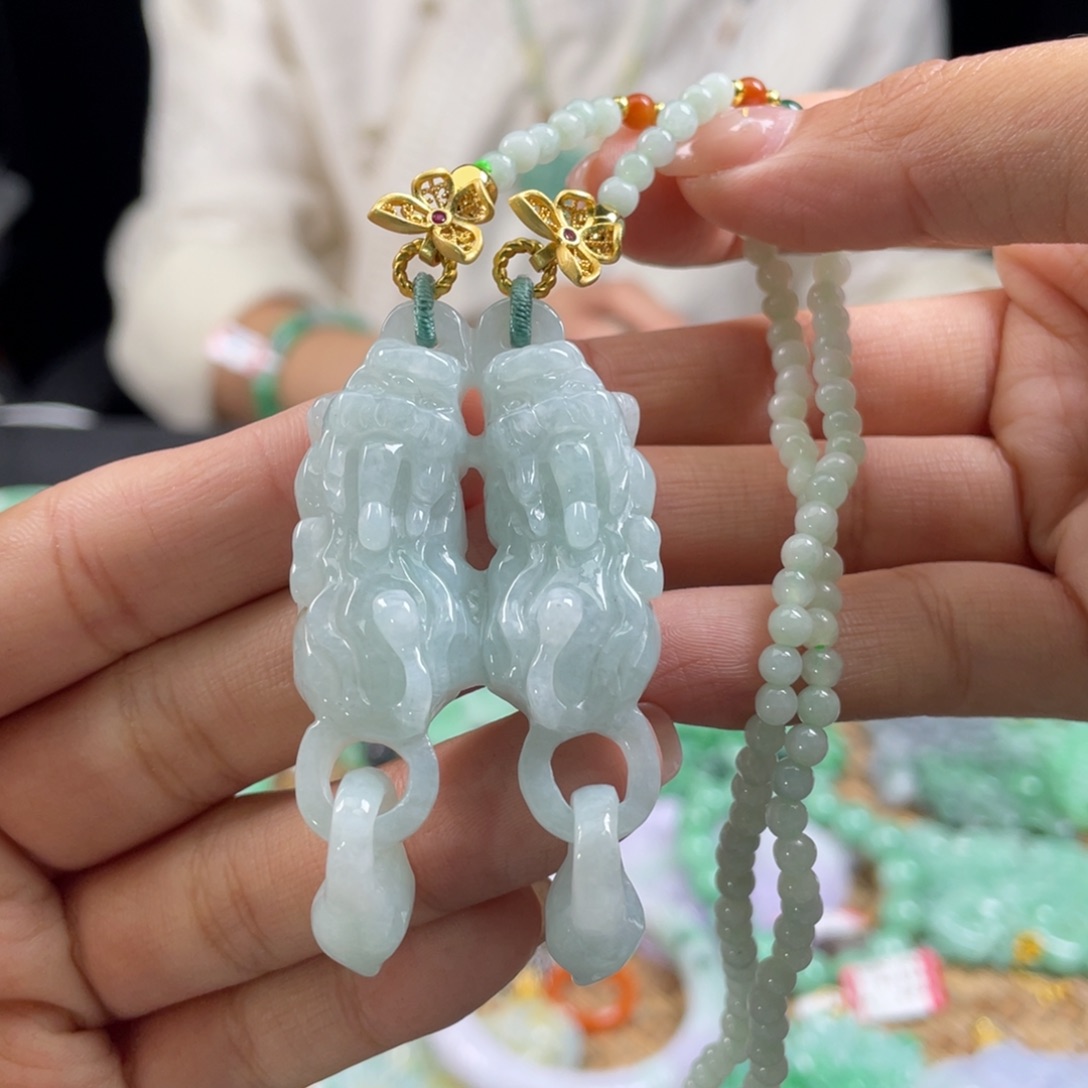 翡翠未镶嵌颈饰代编织