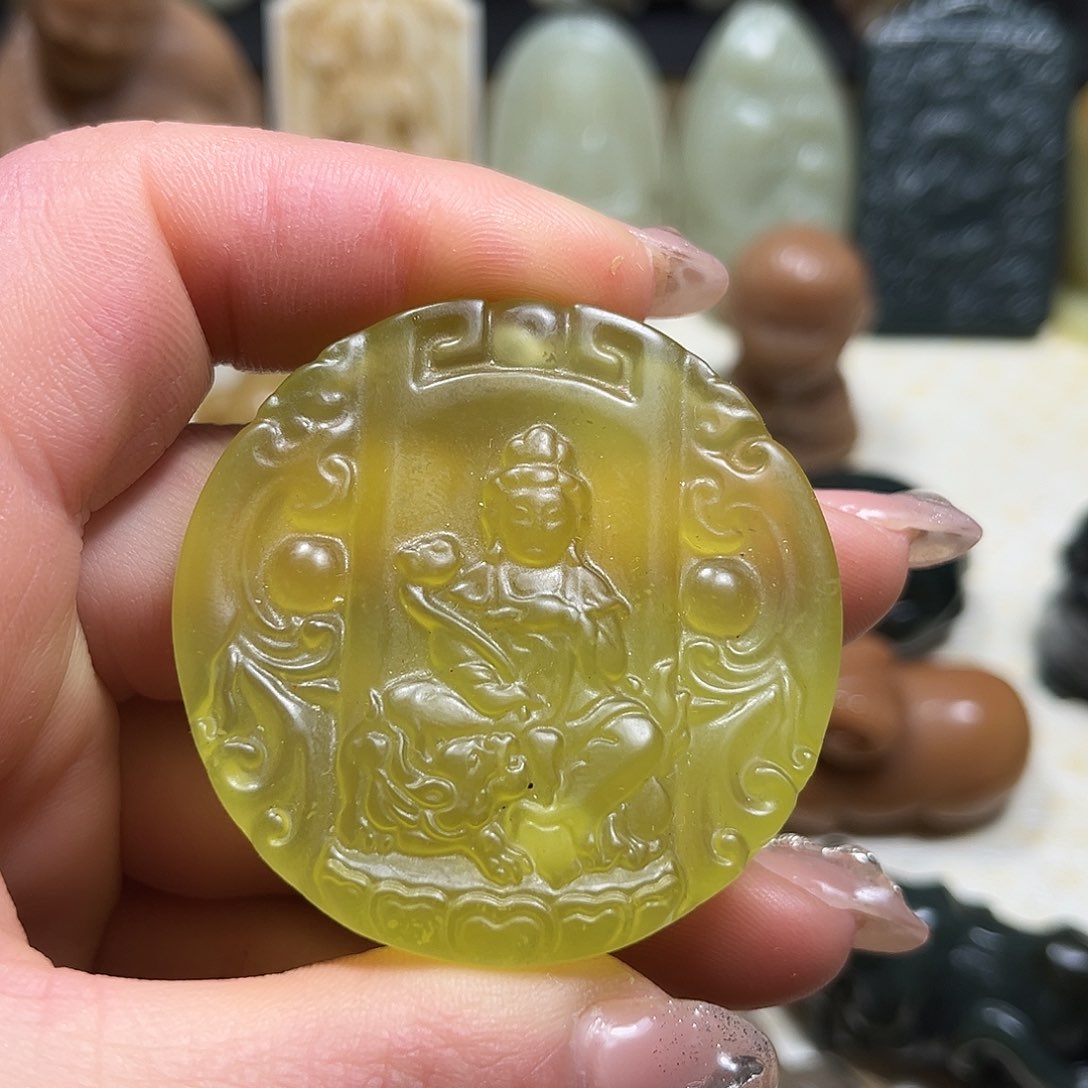白玉菩提吊坠白玉菩提吊坠