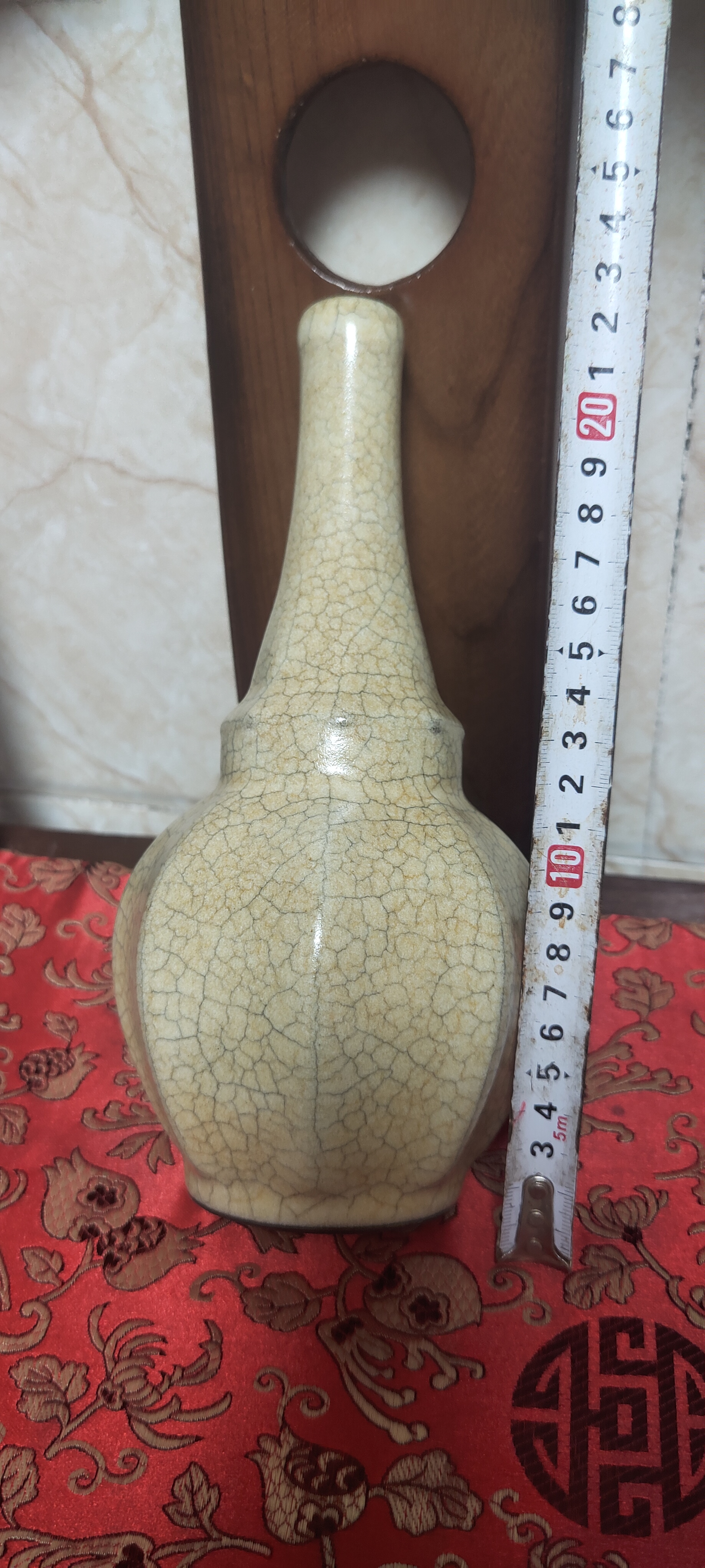 歌窑八棱瓶 ，竹节瓶陶瓷