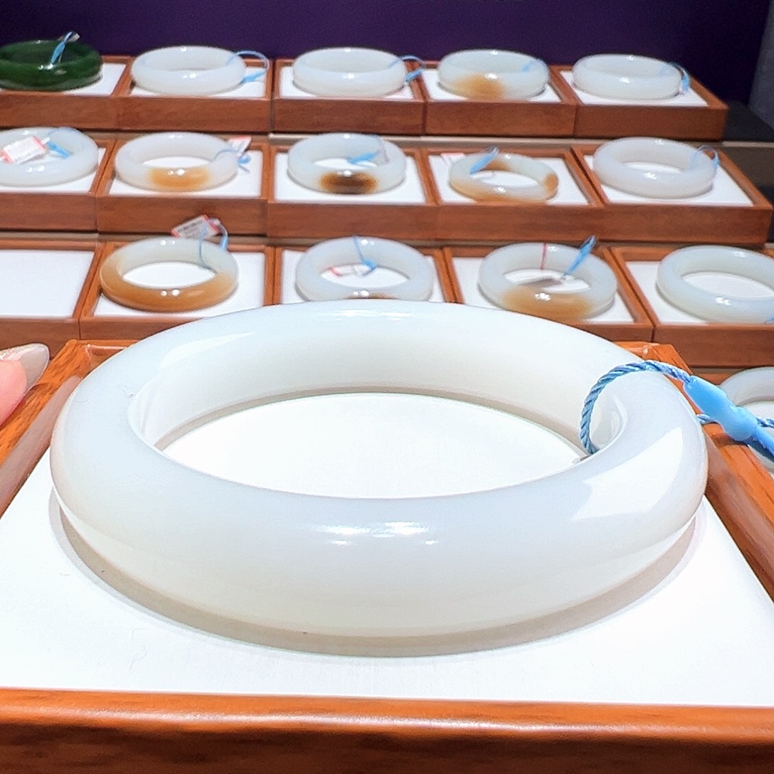 和田玉手镯58/59未镶嵌