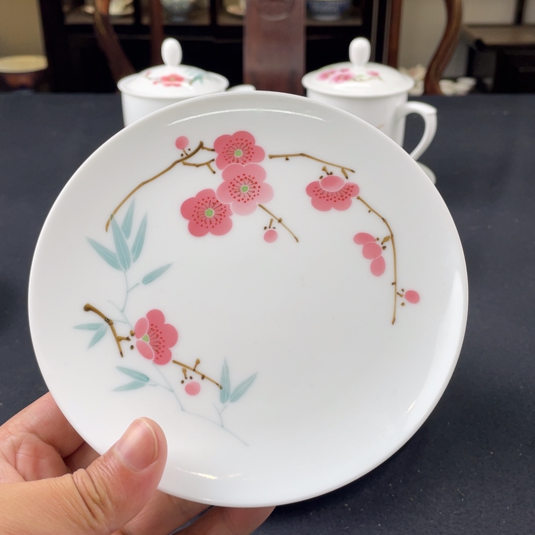 瓷片轻工业陶瓷研究所