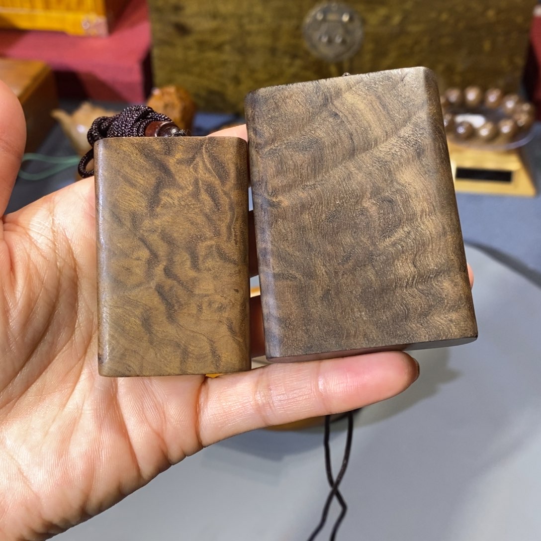 小***子楠木金丝楠木乌木牌子2块