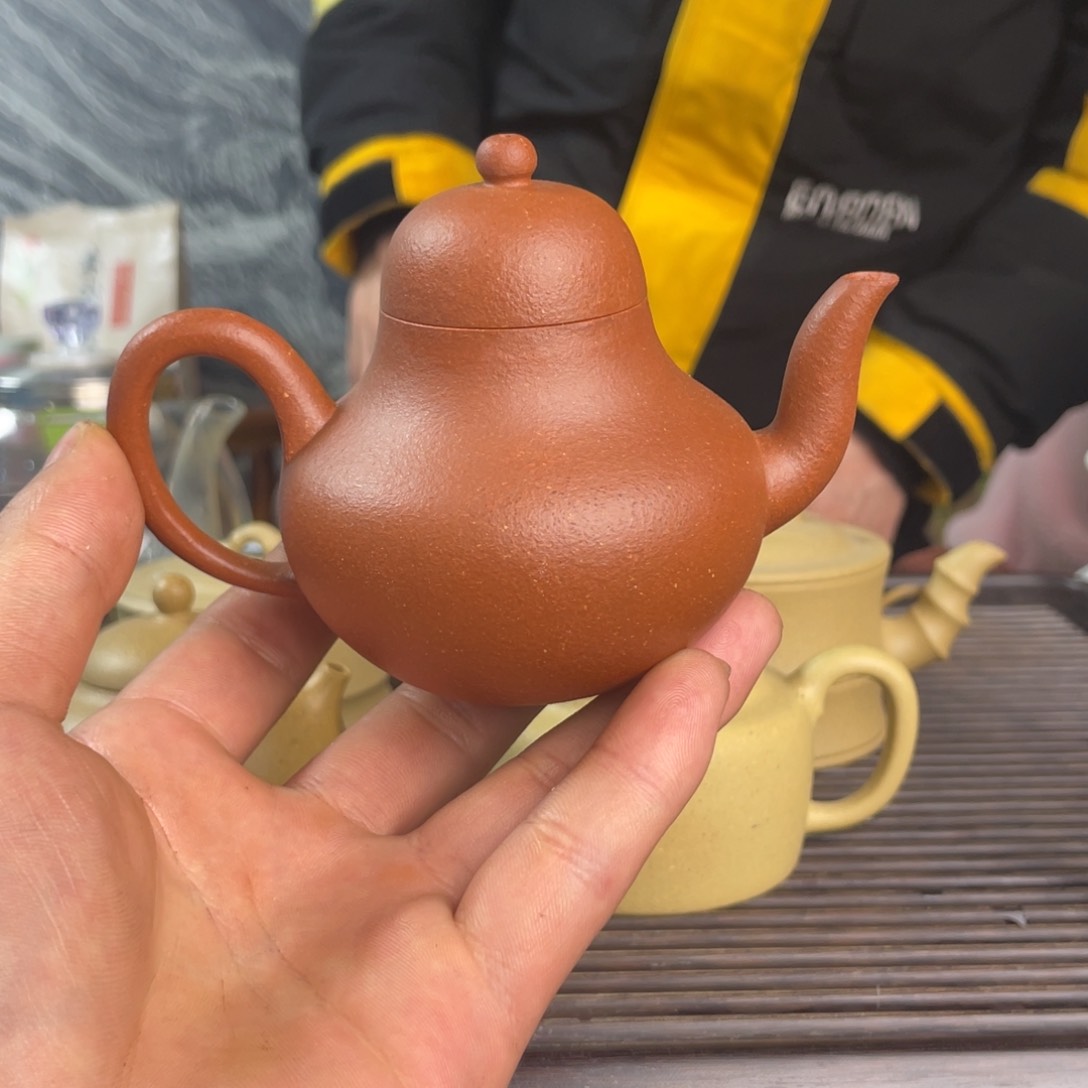 紫砂茶壶美**活90红降坡思婷