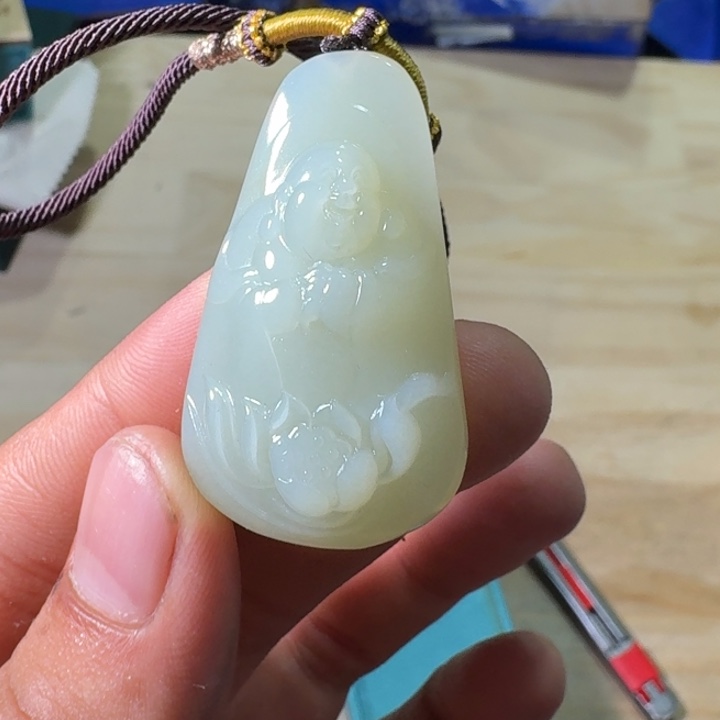 未镶嵌和田玉（糖玉）挂件