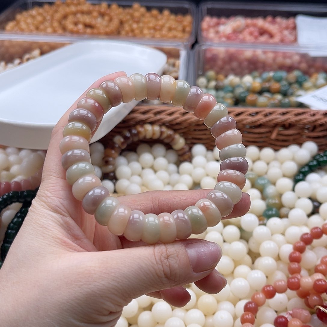 白玉菩提吊坠w q13mm/30+3颗