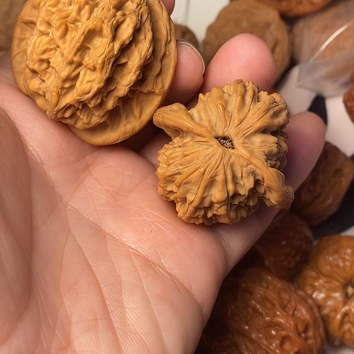 文玩核桃把件虎头41