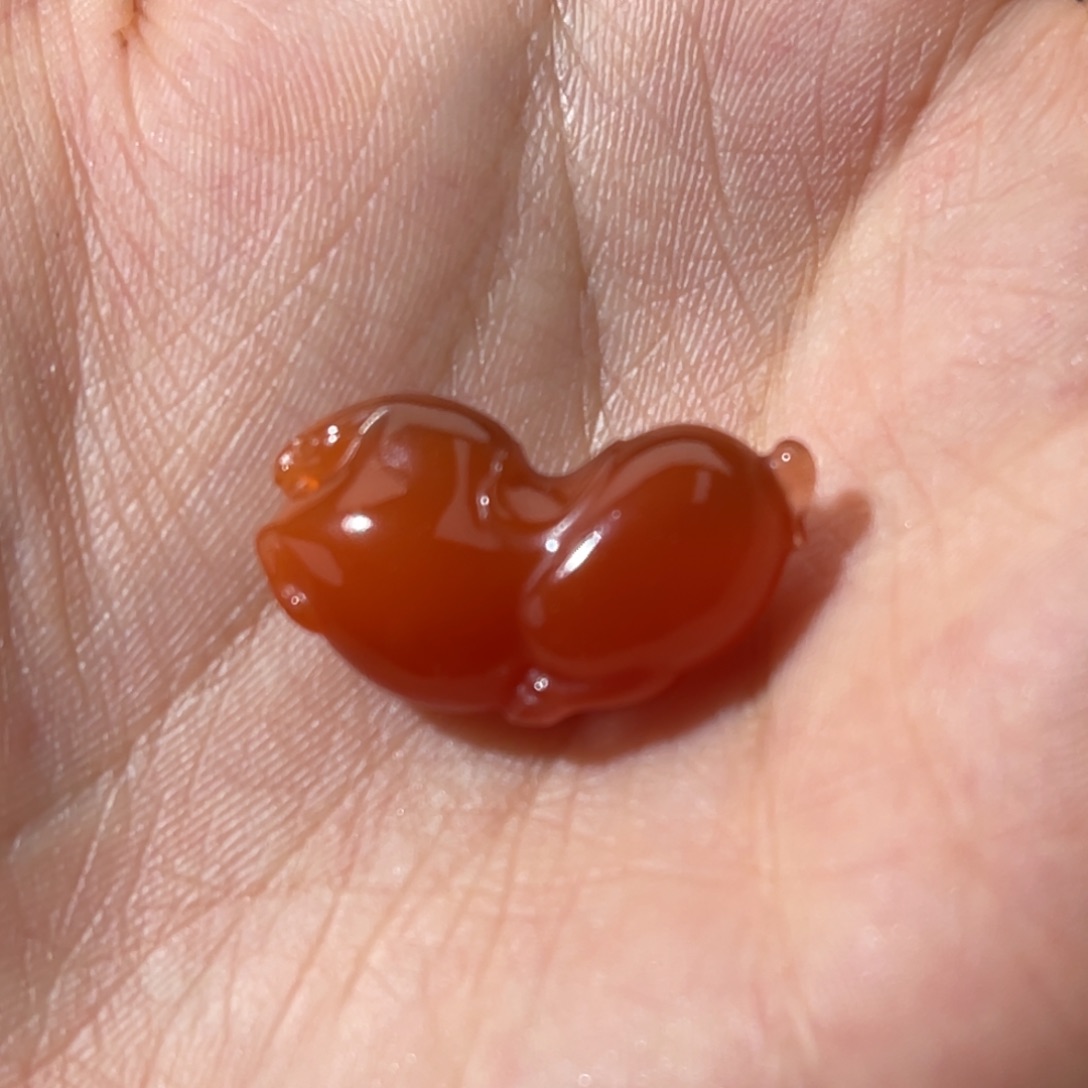 南红玛瑙滴水洞唐马未镶嵌