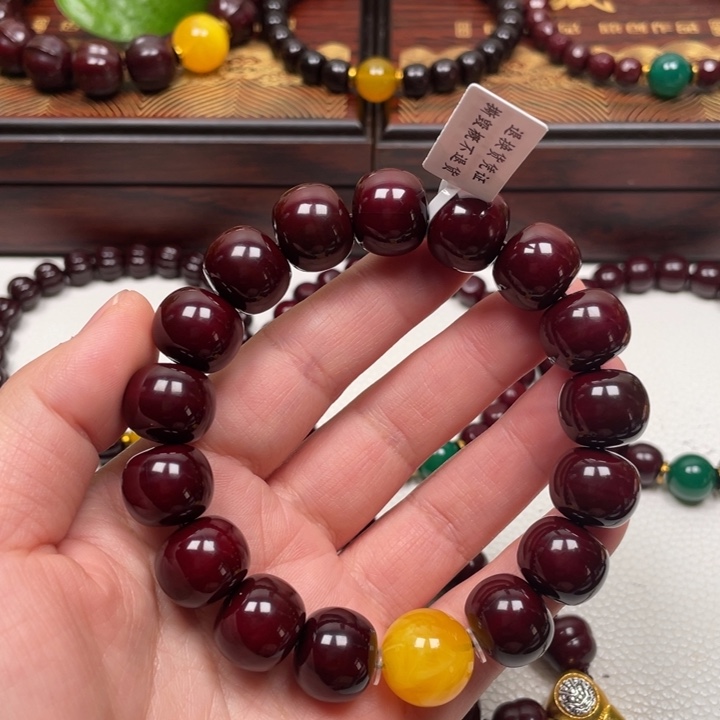 、***涛吊坠猴头核桃猴头微瑕不退不换