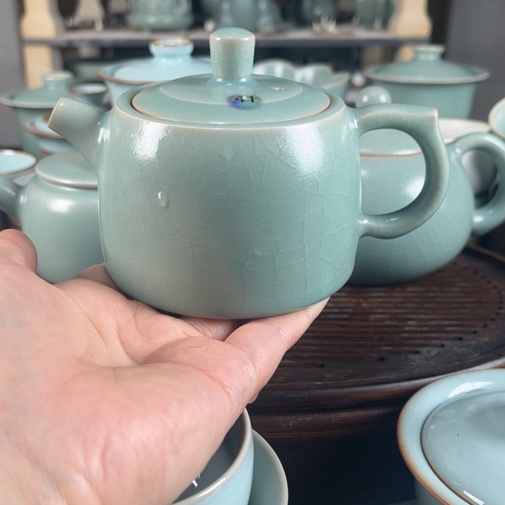 纯手工手拉胚玛瑙入釉