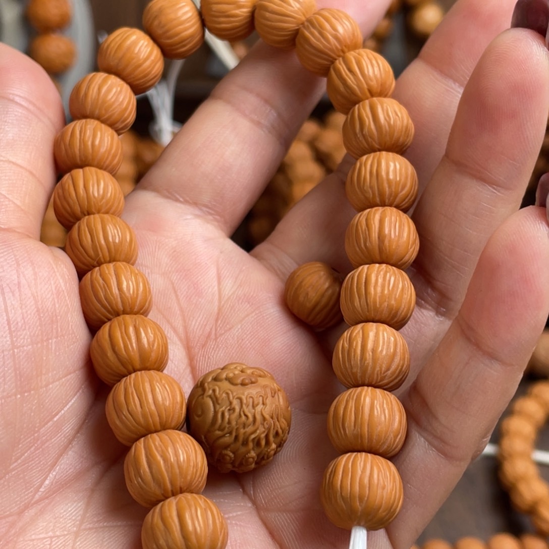 一***安吊坠猴头核桃11111111111