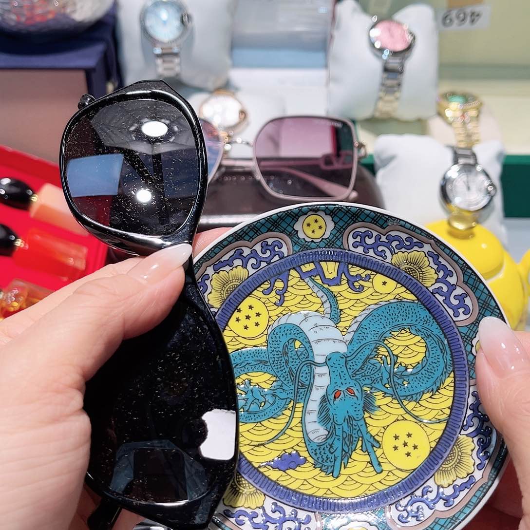 瓷片txutukutututuwyut