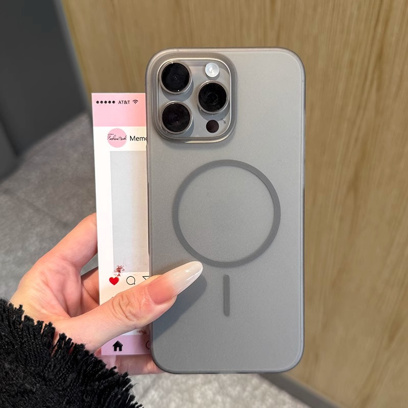 防指纹磁吸肤感适用iPhone16promax苹果15手机壳16磨砂硬壳保护套