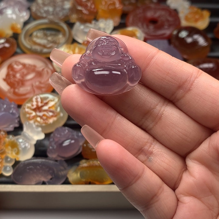 玛瑙/玉髓颈饰未镶嵌微****?