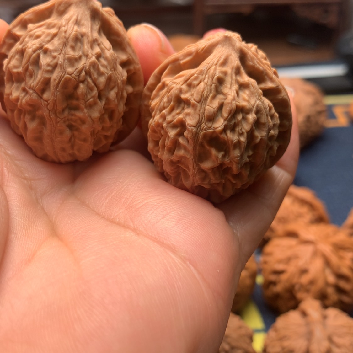 【闪购商品】把件文玩核桃奶*金牛34