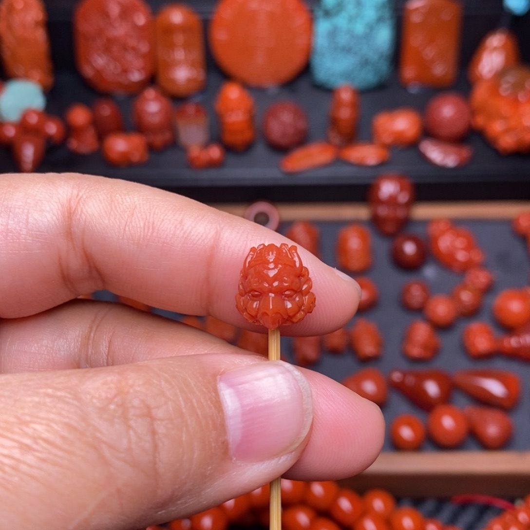 南红玛瑙配饰未镶嵌妃*笑配饰