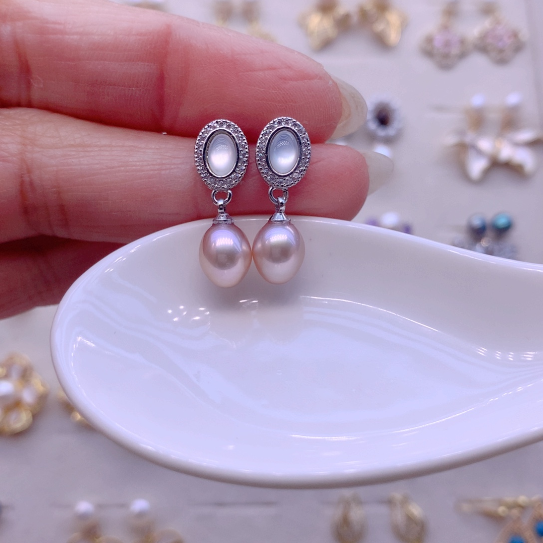 淡水珍珠合金耳饰