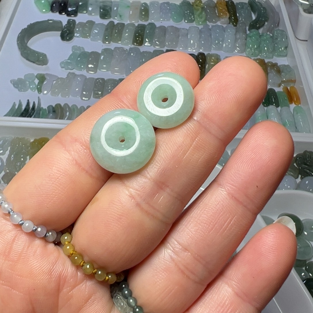 j***e翡翠未镶嵌颈饰小平安扣两个68.88