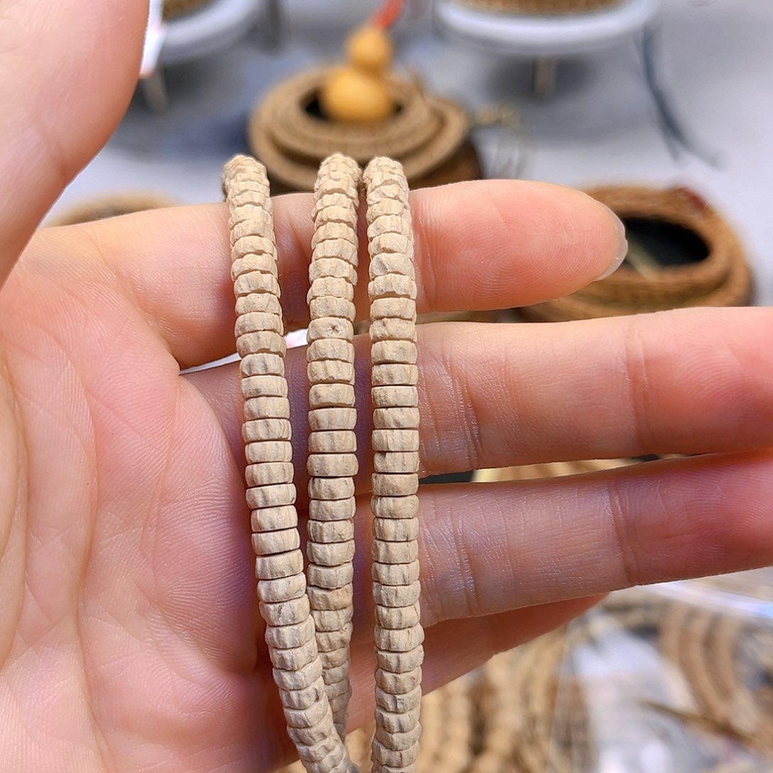 柏香籽/百香籽吊坠发****么