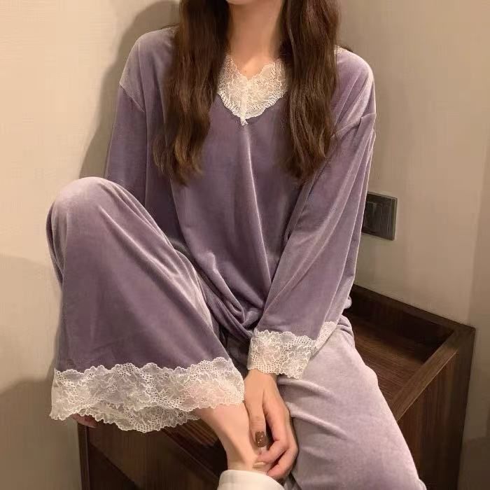 77春秋爆款公主风花边金丝绒睡衣女韩版甜美休闲外穿家居服套装T8