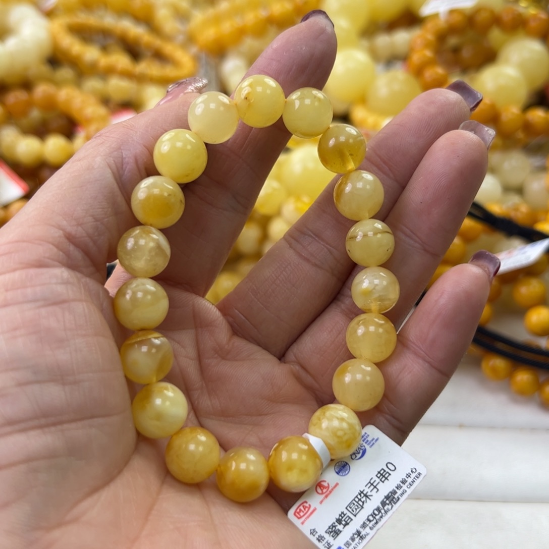 琥珀珠宝奇石未镶嵌