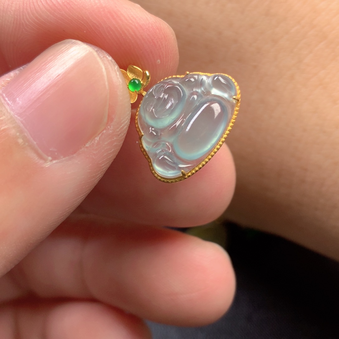 【闪购商品】颈饰18K金镶嵌翡翠翡翠