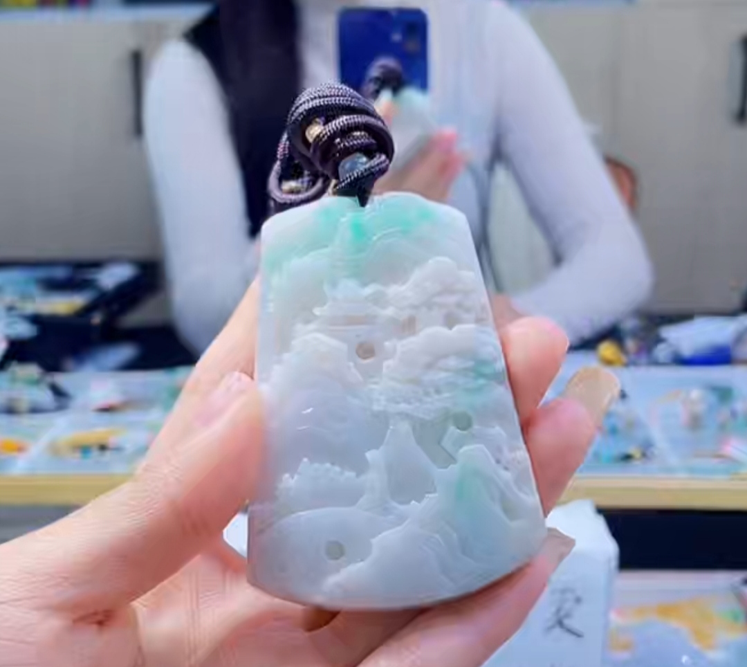 天然缅甸翡翠A货