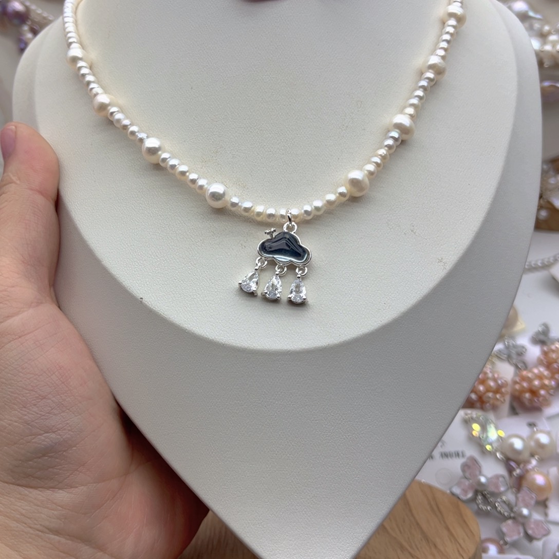 颈饰未镶嵌淡水珍珠